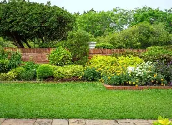 landscaping services Malverne